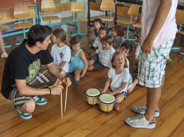 Village Camps International Summer Camp VDC Geneva 2016-08-12 https://www.villagecamps.com/journals_admin/images/310-7-Picture 202.jpg